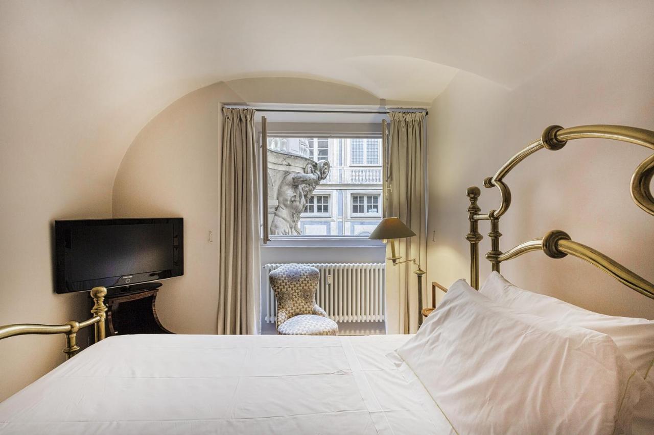 Garibaldi Glamorous Apartment By Wonderful Italy Genua Exteriör bild