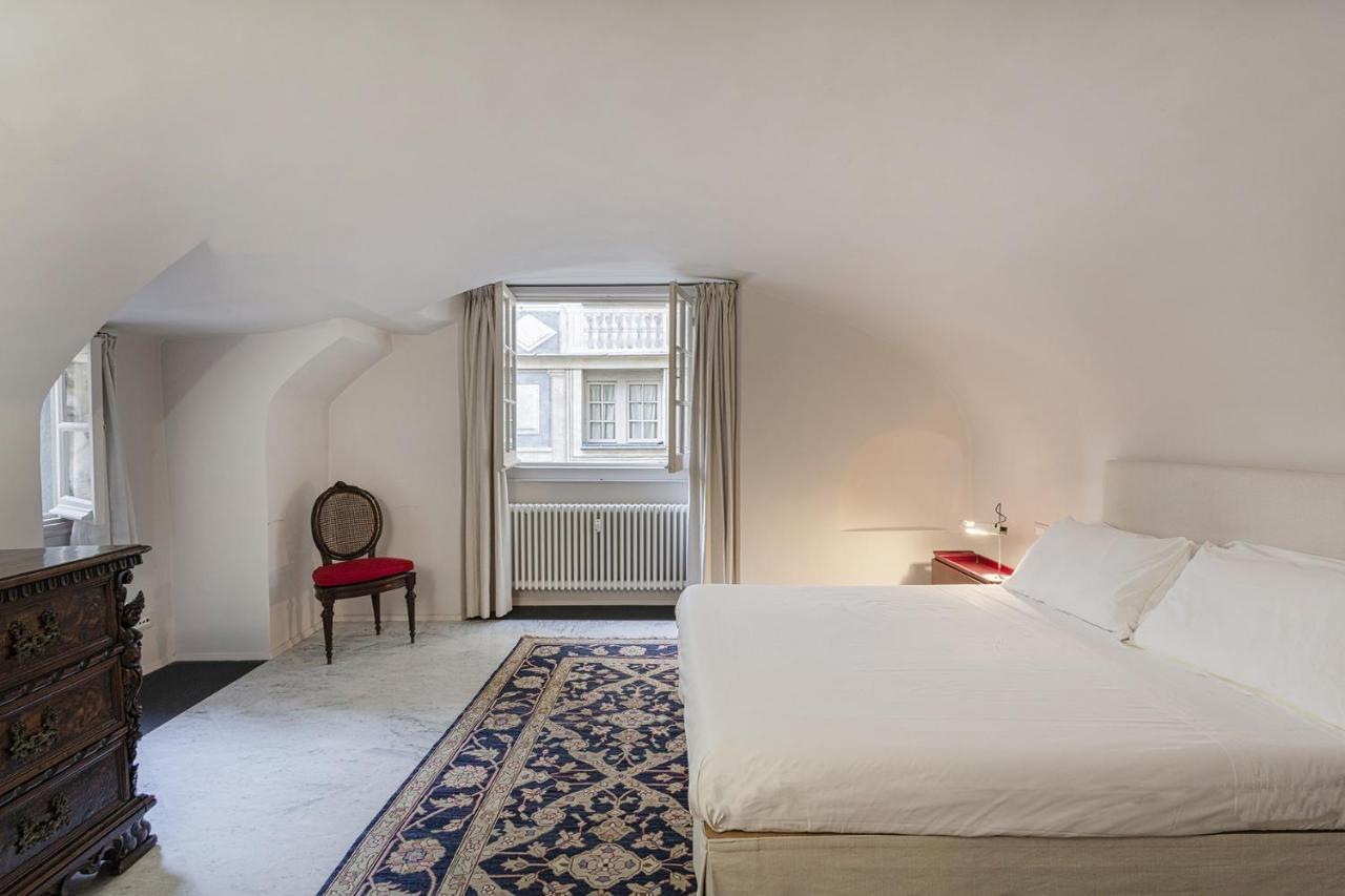 Garibaldi Glamorous Apartment By Wonderful Italy Genua Exteriör bild